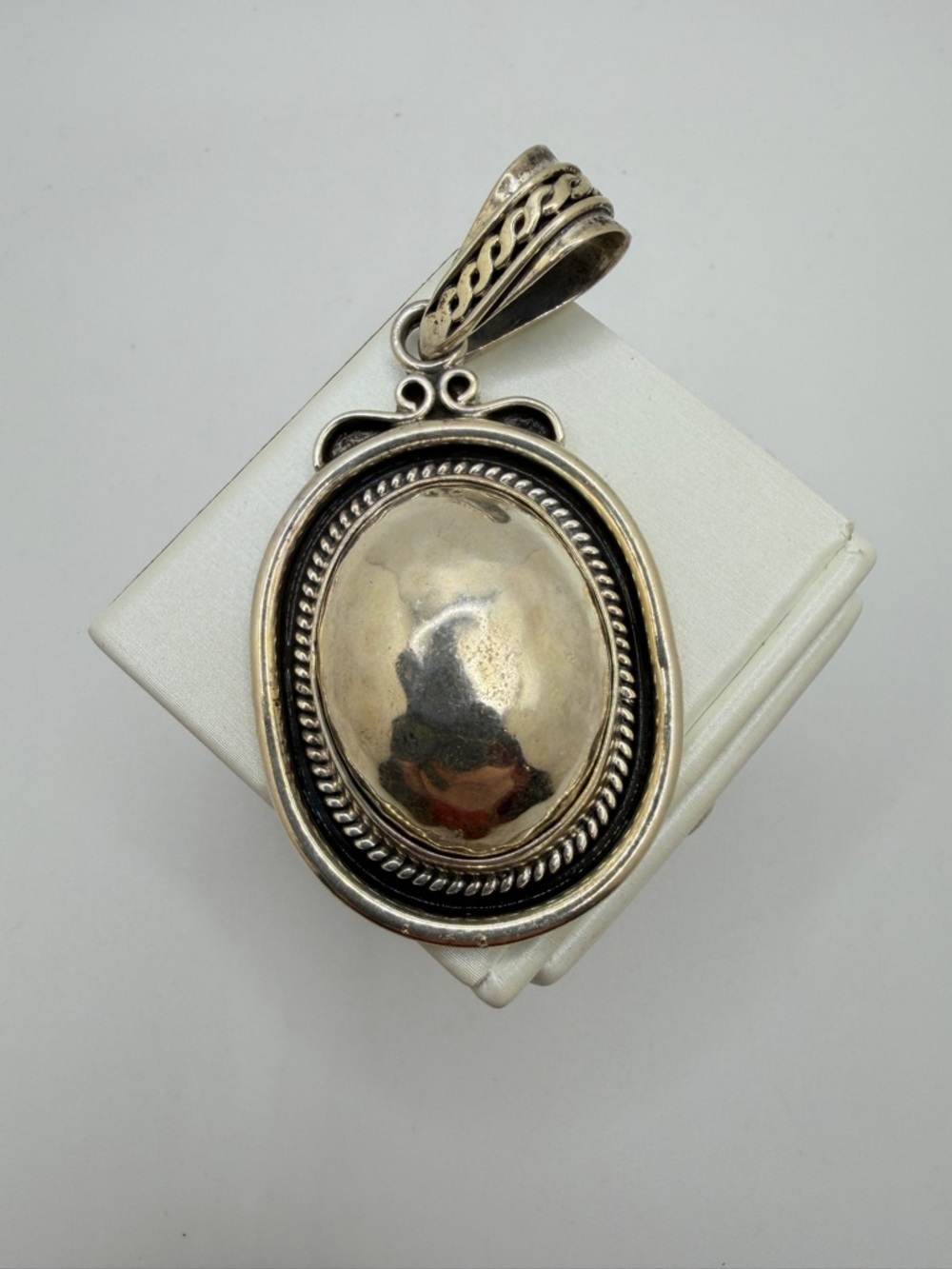 3" long HEAVY STERLING SILVER Bali-style‎ dome pendant!